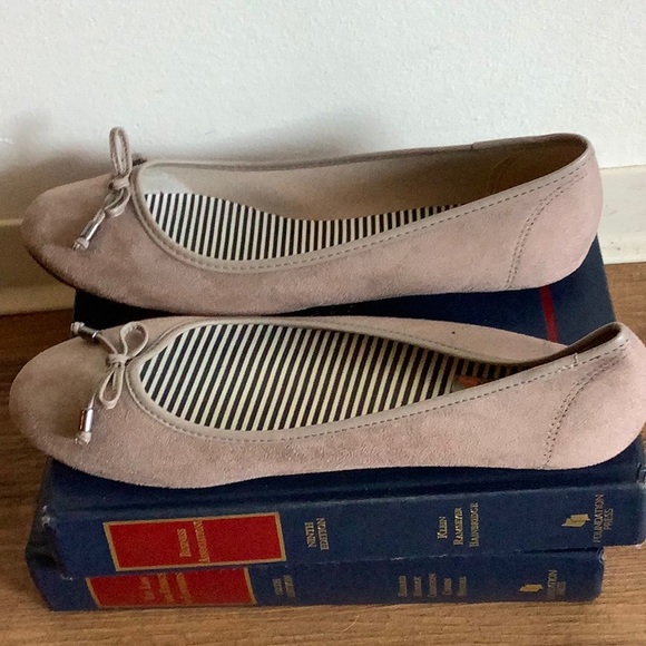 Flats size 11 - Picture 2 of 2